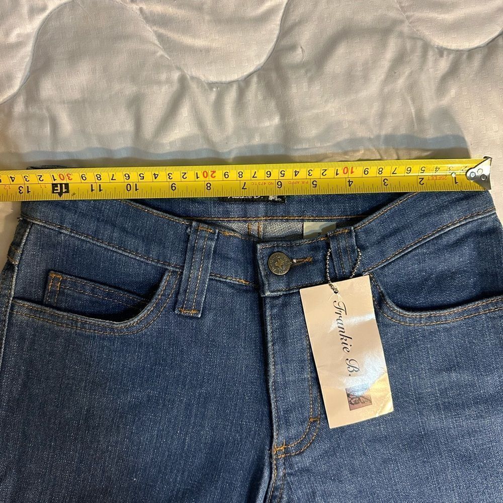 Frankie b Jeans Size 2, Inseam: 34 Inches. patchwork bootcut - Picture 4 of 14